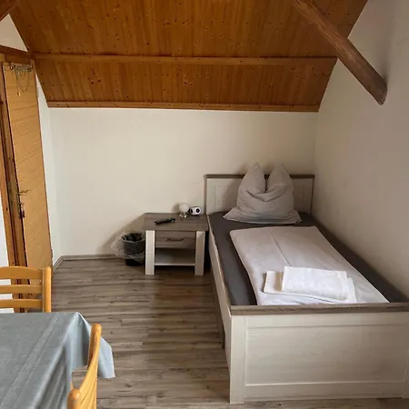 Zimmervermietung Graupner Bed & Breakfast Rossau